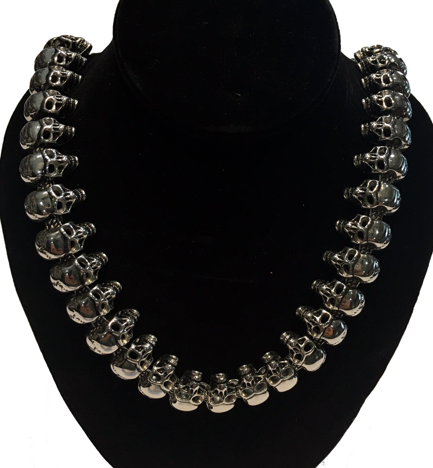 SKULL SIDE BY SIDE CHAIN  SILVER FINISH STAINLESS STEEL 24